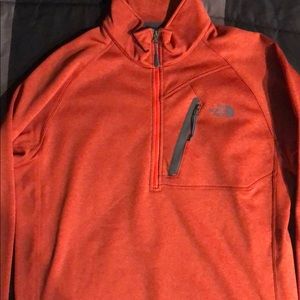 Men’s North Face (size M) 1/4 Zip Fleece